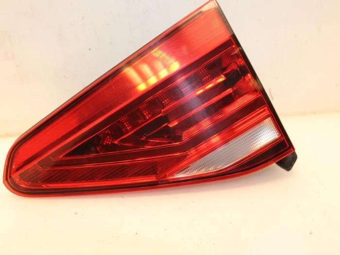 Achterlicht rechts Volkswagen Touran O111731, Auto-onderdelen, Verlichting