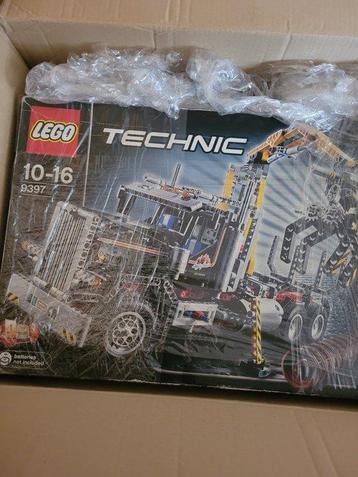 Lego Set - 9397 - Technic - Logging Truck