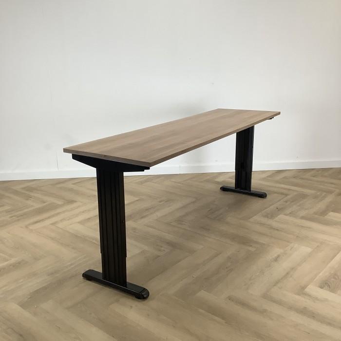 standaard verstelbaar bureau 200x60 cm, havanna - zwart, Huis en Inrichting, Bureaus, Bureau, Gebruikt, In hoogte verstelbaar