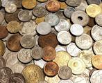 Wereld. Exotic Collection of 120+ Coins from many different