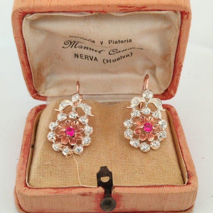 Zonder minimumprijs - Oorbellen - 9 kt. Roségoud - 0.80ct., Bijoux, Sacs & Beauté, Boucles d'oreilles