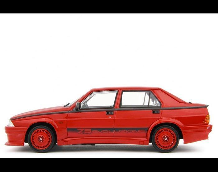 Laudoracing 1:18 - Model sedan - Alfa Romeo Alfa 75 1.8i, Hobby & Loisirs créatifs, Voitures miniatures | 1:5 à 1:12