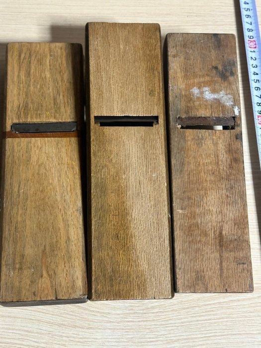 Vintage Japanese Woodworking Plane Kanna Set of 3 -, Antiquités & Art, Antiquités | Assiettes décoratives & Carrelages