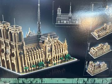 Lego Set - 21061 - Architecture - Notre-Dame beschikbaar voor biedingen