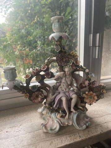 Capodimonte - Beeldje - Candelabro - Porselein