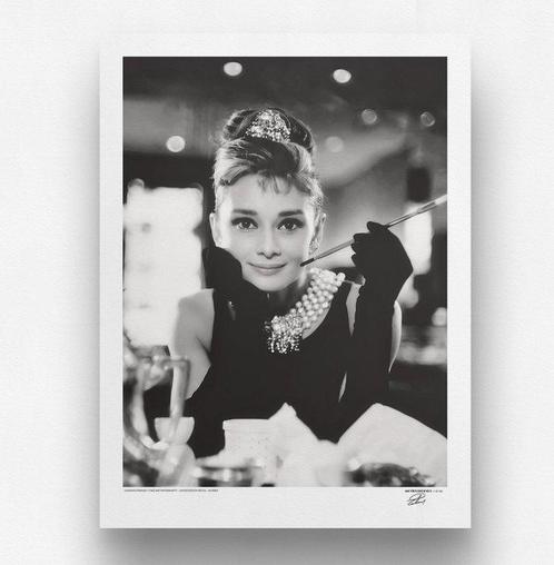 AUDREY HEPBURN - Memories Collection - Luxury XXXL, Verzamelen, Film en Tv
