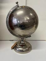 Globe - KARE DESIGN - MAPPAMONDE EN MÉTAL KAR - 1990-2000