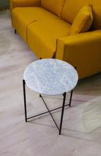 Table basse - Acier - table basse, Antiquités & Art