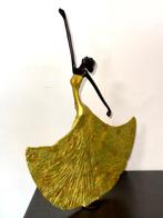 Abdoulaye Derme - sculptuur, Danseuse - 36 cm - Koud geverfd