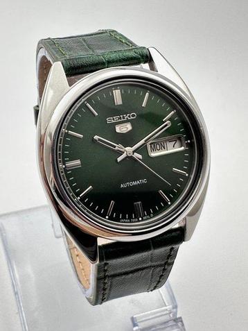 Seiko - Seiko 5 Automatic – 7009 – Green Dial – 1970s