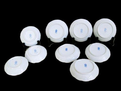 Herend - Plateau - 9 jolis petits plats de Chinese Bouquet,, Antiek en Kunst, Antiek | Meubels | Tafels