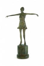 Pierre Chenet (XX-XXI) - sculptuur, Dancer in Art Deco style, Antiek en Kunst
