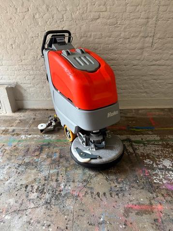 Autolaveuse Hako B45 - Garantie, Comme neuf, Machine de nettoyage à brosse