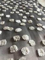 Découpe de tissu pour ameublement et rideaux Applique BONBON