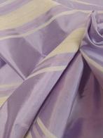 Weelderige snit van 100% paarse zijde - Textiel  - 500 cm -