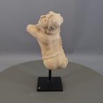 Gandhara Stuc TORSE EN STUC DUN ADORANT HOMME, GANDHARA -