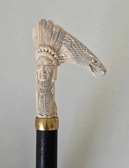 Gedetailleerd Handsnijwerk - Inheems Amerikaans Opperhoofd, Antiek en Kunst, Curiosa en Brocante