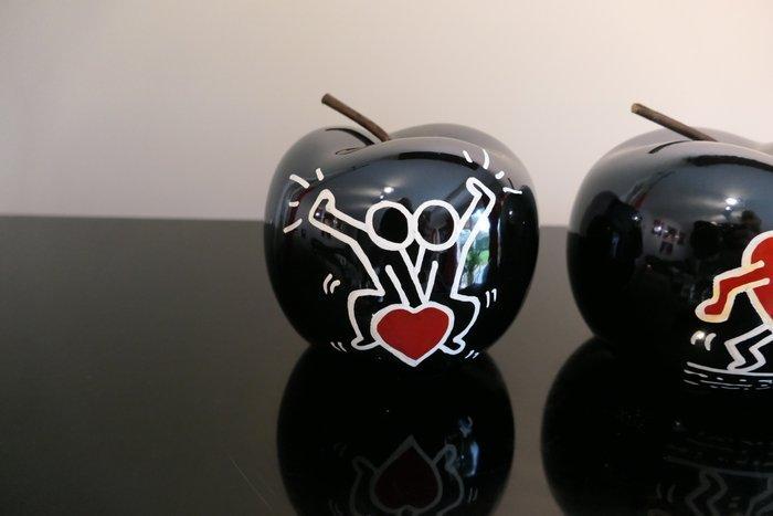 RichART - Lot de 3 pommes en hommage à Keith Haring - L, Antiek en Kunst, Kunst | Designobjecten