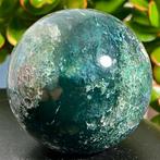 Agate mousse Grande sphère en agate mousse finement polie -