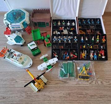 Playmobil - Playmobil 2 Gevulde Koffers & voertuigen - beschikbaar voor biedingen