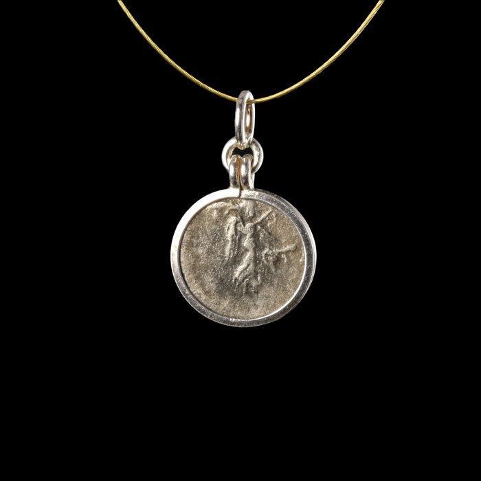 Oud-Romeins Zilver Coin pendant, Keizer Hadrianus - Nike op, Bijoux, Sacs & Beauté, Bijoux anciens