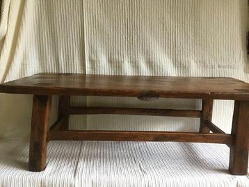 Bank - Hout - Lage tafel / bankje. beschikbaar voor biedingen