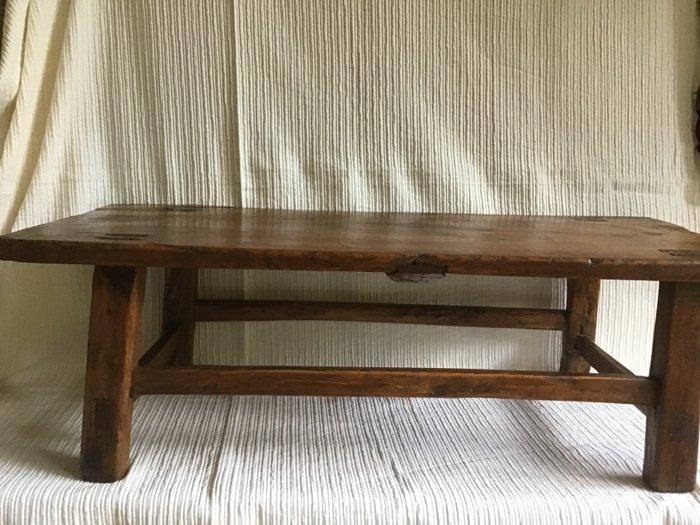 Bank - Hout - Lage tafel / bankje., Antiek en Kunst, Antiek | Overige Antiek