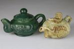 2x theepotten van serpentine - Chinese beeldhouwkunst -, Antiek en Kunst
