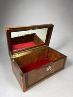 Boîte à bijoux - Bois de rose, Bois de thuya