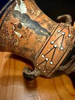 Aardewerk Vaas - 25 cm - Replica krater bij de klok. (Zonder