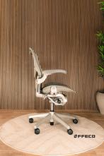 Refurbished Herman Miller Aeron Titanium - ZGAN, Huis en Inrichting, Bureaustoelen, Verzenden, Wit, Zo goed als nieuw, Bureaustoel