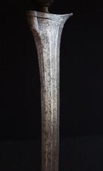 Java Kris avec une belle poignée - Indonésie (Sans prix de