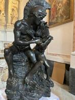 sculptuur, LAbbraccio di Asterione - 64 cm - Brons