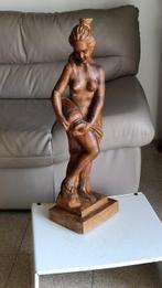 Beeld, Donna che versa Lacqua - 71 cm - Hout, Antiek en Kunst, Curiosa en Brocante