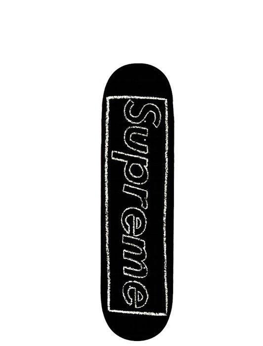 Kaws (1974) - NO RESERVE Kaws x Supreme Skateboard Chalk, Antiek en Kunst, Kunst | Designobjecten