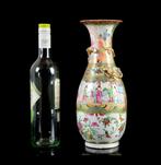 Un grand vase balustre chinois Rose Mandarin - Porcelaine