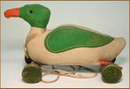 Steiff - Pluche speelgoed Ente auf Rädern Ziehspielzeug MIT, Antiek en Kunst