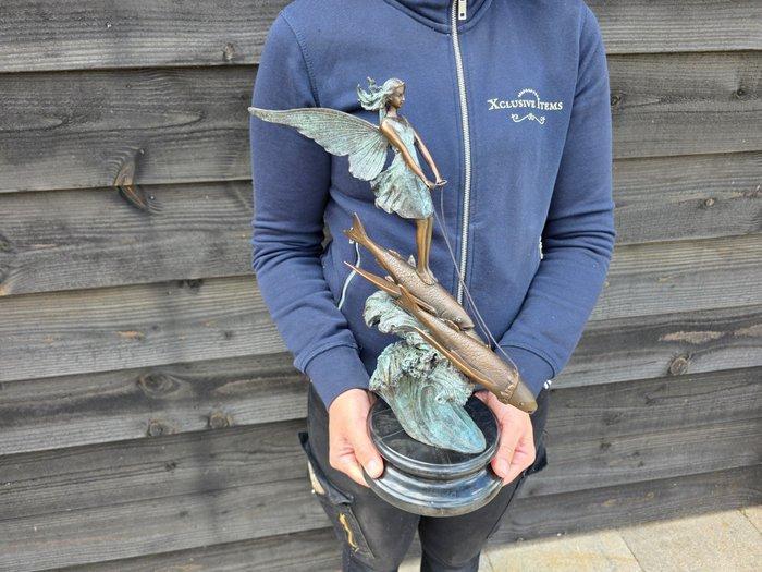 Beeld, Sea Fairy on Flying Fish - 38 cm - Brons, Marmer, Antiek en Kunst, Curiosa en Brocante