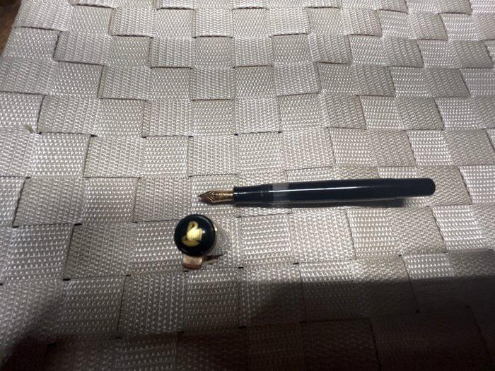 Pelikan - M400 - Vulpen, Collections, Stylos