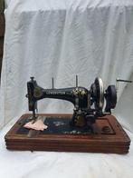 Lewenstein Flora Naaimachine - IJzer