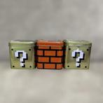 Nintendo - Super Mario Bros. Pocket Watch Set — Question