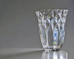 Val Saint Lambert - Vaas - Modernistisch ontwerp dik kristal, Antiek en Kunst