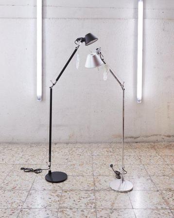 Artemide - Michele De Lucchi, Giancarlo Fassina - Lampadaire