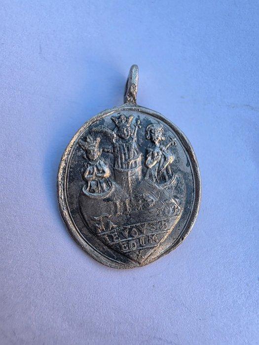 Christelijke voorwerpen - Zilver - 1600-1650 - Medaille, Antiek en Kunst, Antiek | Zilver en Goud