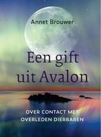 Een gift uit Avalon 9789493175846 Annet Brouwer, Boeken, Verzenden, Gelezen, Annet Brouwer