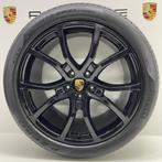 Porsche Cayenne E3 21 Exclusive Design GTS met winterbanden, Auto-onderdelen, Banden en Velgen, 21 inch, Banden en Velgen, Gebruikt