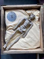 EXTRATERRESTRE DE NAZCA (Peru) - Squelette reconstruit