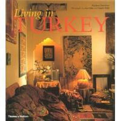 Living in Turkey 9780500282700, Livres, Livres Autre, Envoi