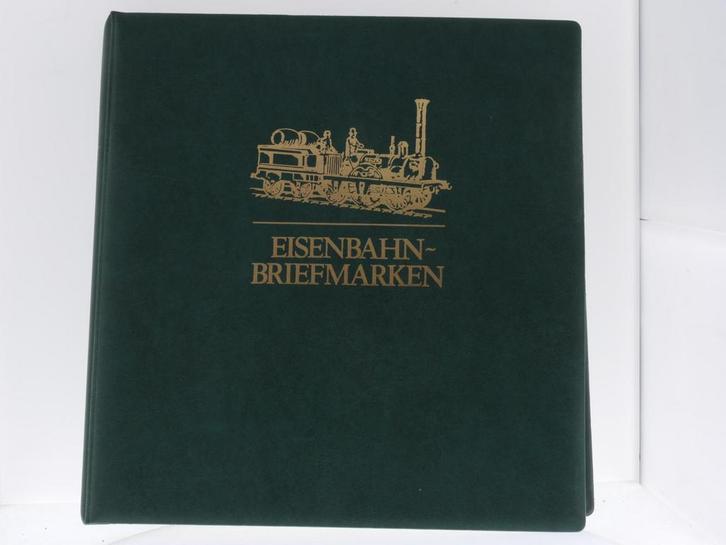 Spoorwegpostzegels verzamelboek 1 #8171 (Boeken), Boeken, Vervoer en Transport, Zo goed als nieuw, Ophalen of Verzenden