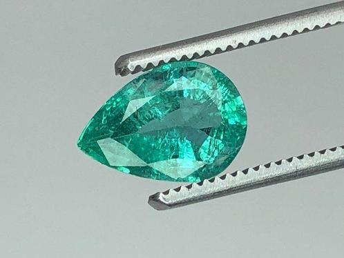Vert Émeraude - 2.72 ct - International Gemological, Handtassen en Accessoires, Edelstenen